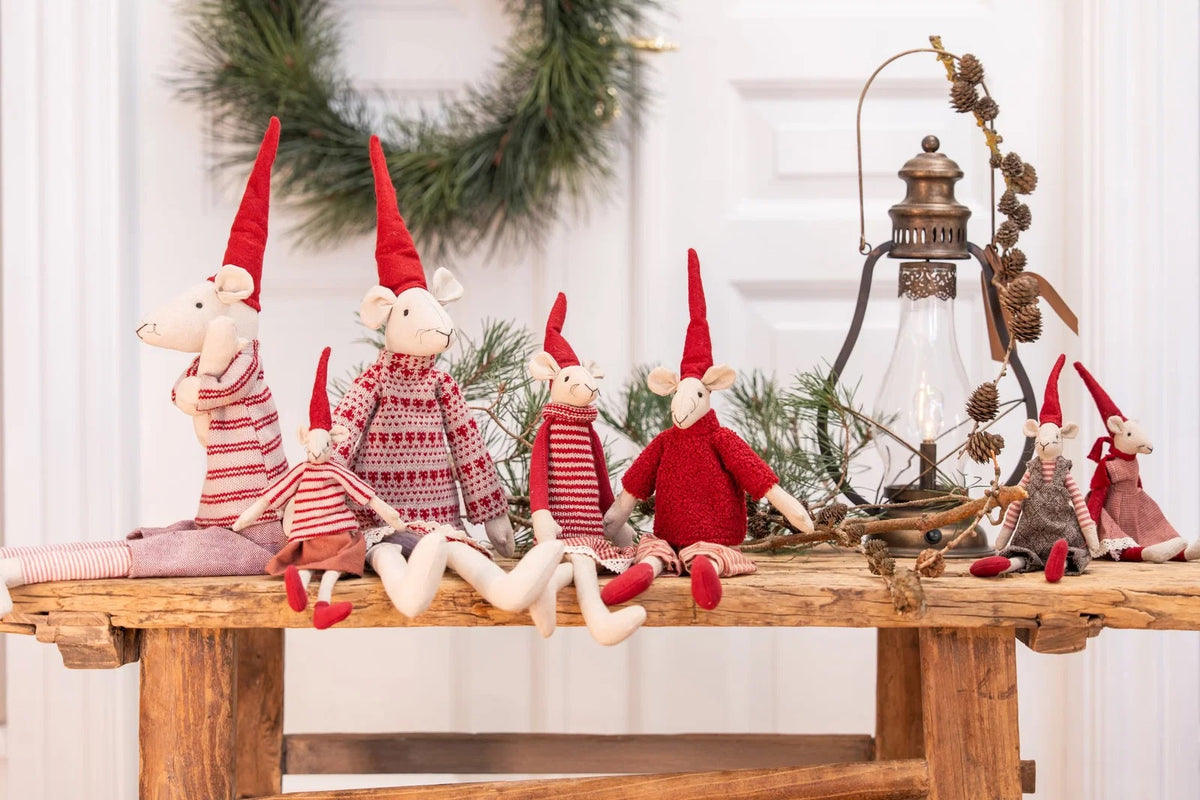 Noa & Nelli Sitting Christmas Mice – Dungarees & Gingham, 20cm