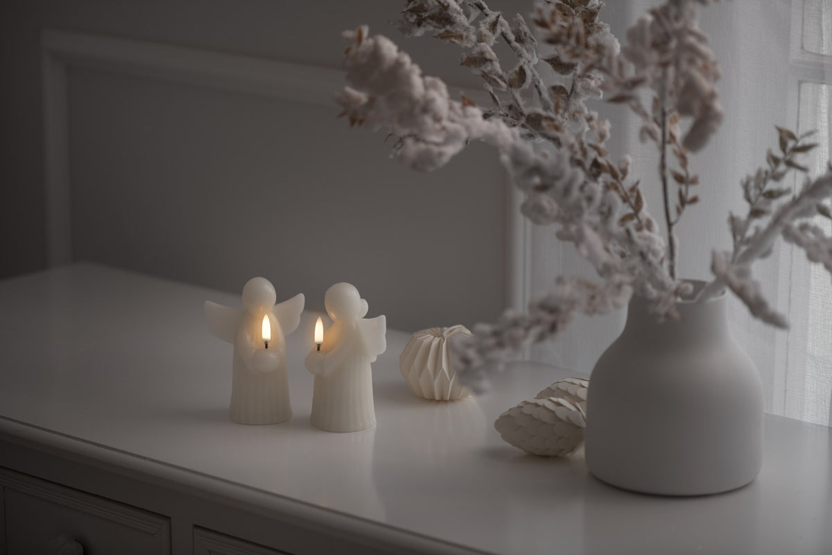 Angel LED Candle, Vanilla, 9x12 cm