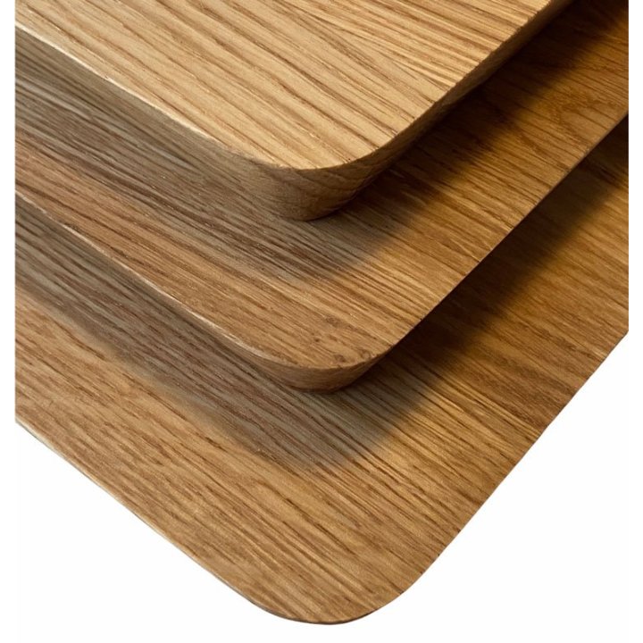 Square Cutting Board with Hanging Hole - Oiled Oak - 2-Sizes