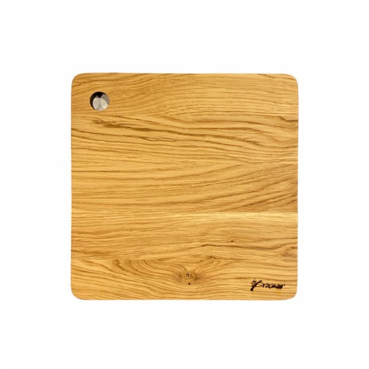 Square Cutting Board with Hanging Hole - Oiled Oak - 2-Sizes