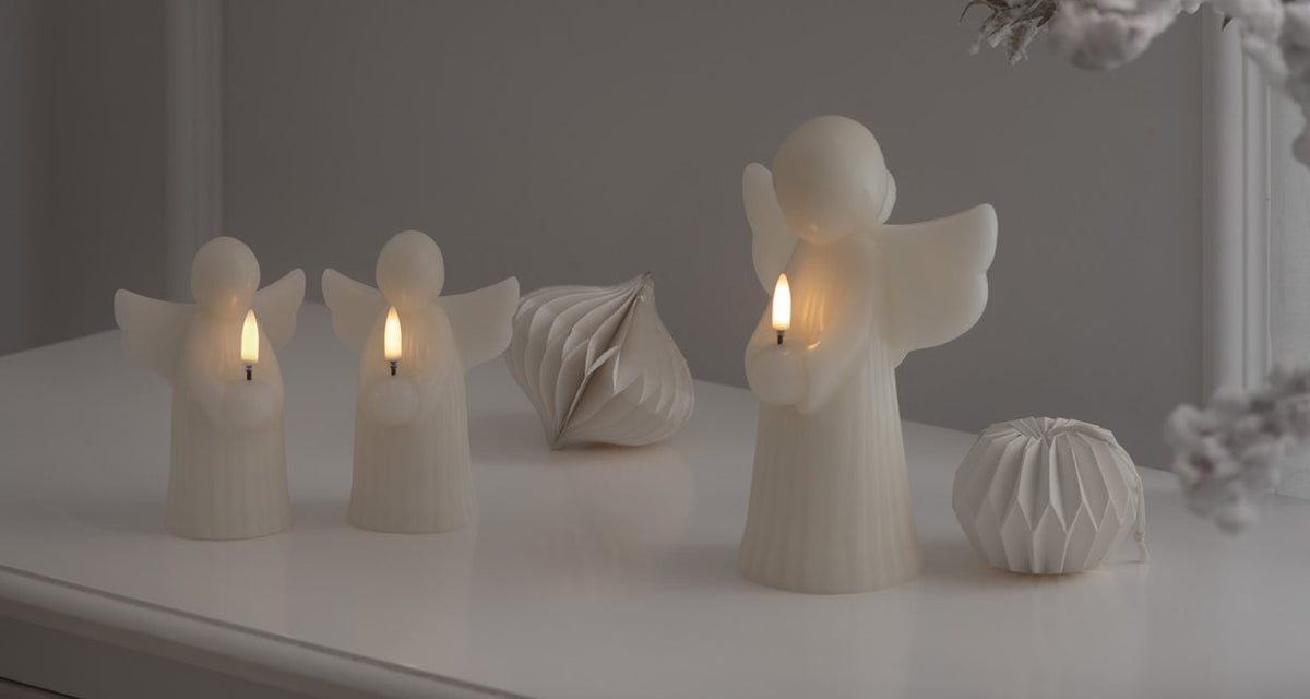 Angel LED Candle, Vanilla, 9x12 cm
